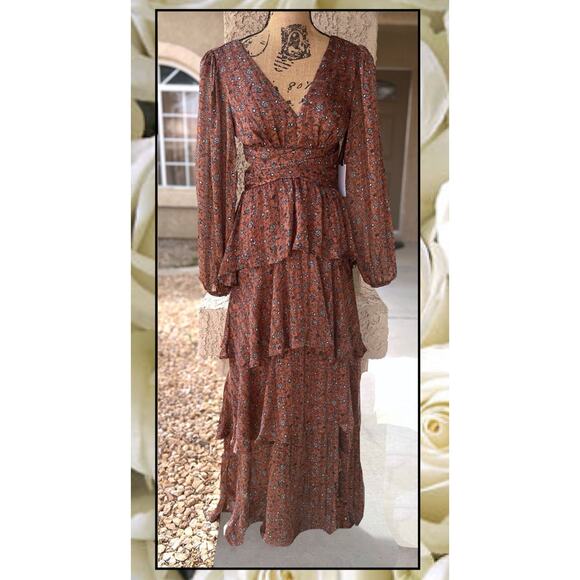 Astr Dresses & Skirts - Astr Rust Floral Maxi Dress